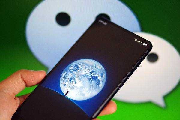 陌陌上女生为何总要加微信？